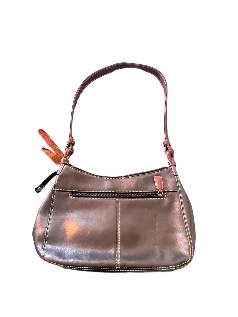 Tignanello Black Leather Shoulder Bag – Classic Everyday Purse